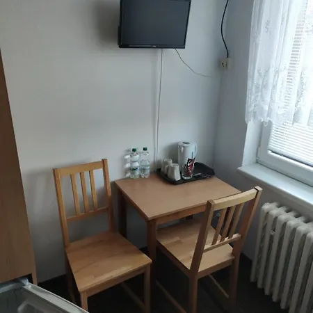 Vales Πανσιόν Borovany (Ceske Budejovice)
